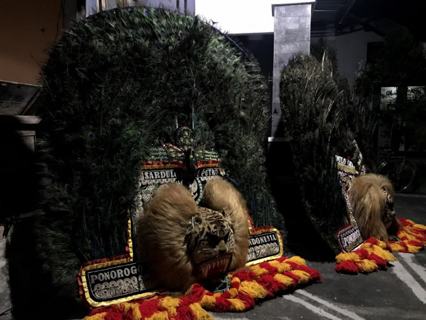 Lestarikan Budaya, Sukarelawan Ini Unjuk Budaya Reog Ponorogo Bareng Komunitas Lokal