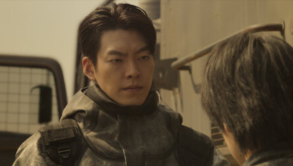 Melihat Seoul Versi Distopia dan ‘Kurir’ Tangguh di Serial Black Knight