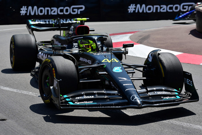 Hamilton Puas dengan Performa Mercedes di Sesi Latihan GP Monako
