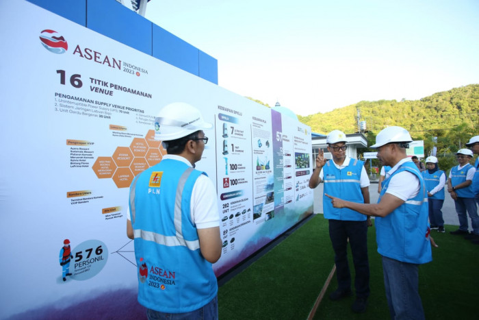 Sukseskan KTT ASEAN, Dirut PLN Pimpin Apel Siaga Kelistrikan Bersama Gubernur NTT