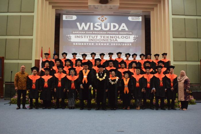 Institut Teknologi Indonesia (ITI) Gelar Wisuda Sarjana dan Program Profesi Insinyur 