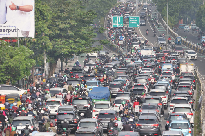 Jakarta Macet Parah, Pemprov DKI bakal Ubah Jam Kerja 
