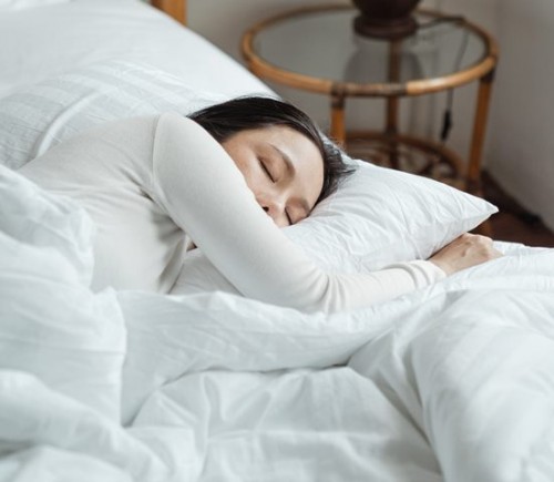 Obat Tidur yang Aman Dikonsumsi Berbahan Alami Tanpa Resep Dokter