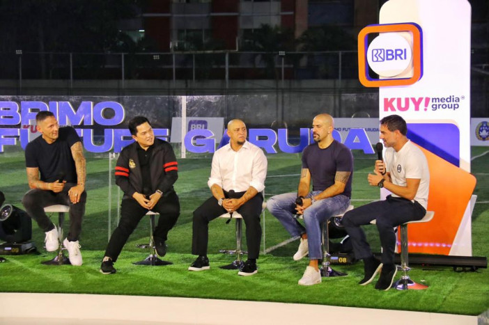 Beri Inspirasi dan Motivasi untuk Atlet Muda, Erick Thohir Boyong Legenda Sepak Bola Dunia