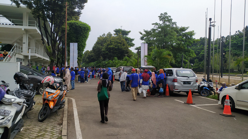 Relawan Anies Baswedan Penuhi Tennis Indoor GBK