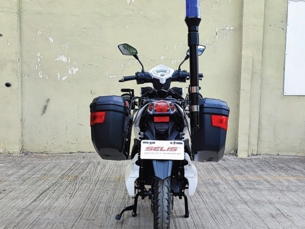 Modifikasi Sepeda Motor Listrik Selis Agats untuk Patroli