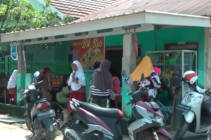 Penjual Tekwan Berhasil Bubarkan Tawuran Pelajar SMP 