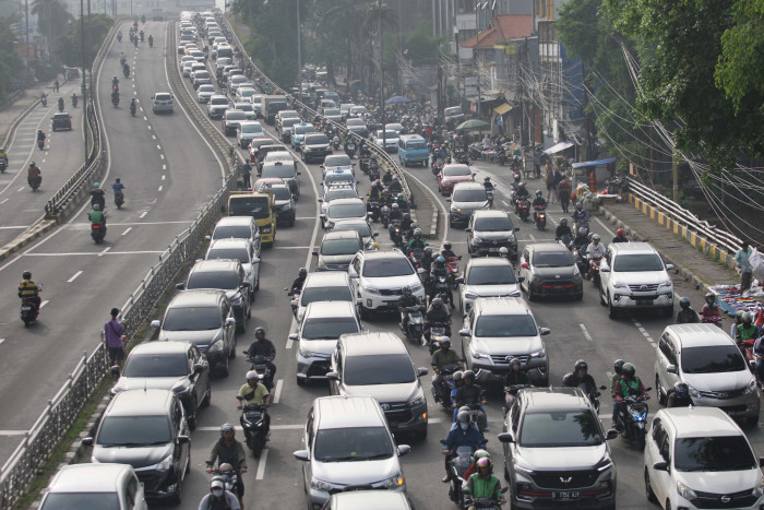Rencana Perubahan Jam Kerja Dianggap tidak Efektif Atasi Kemacetan DKI 