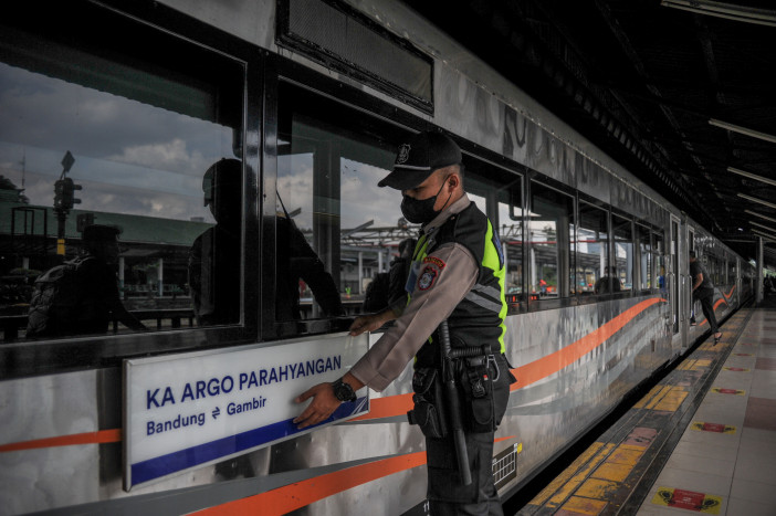 Ada Kereta Cepat Jakarta-Bandung, Bagaimana Nasib KA Argo Parahyangan?