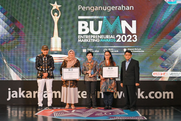 Keberhasilan SIG Kelola Branding Semen Gresik Tuai Penghargaan  BUMN Entrepreneurial Marketing 2023