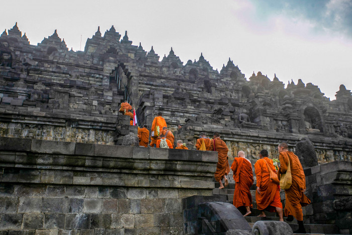 Hari Waisak, Seruan Perdamaian Menggema dari Candi Borobudur