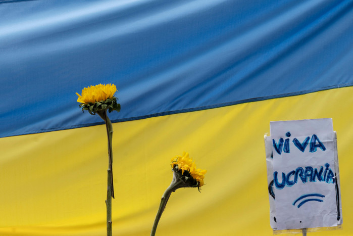 Rusia Lancarkan Serangan Rudal ke Kota-Kota Ukraina