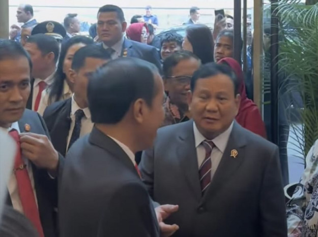 Jokowi Temui Prabowo di Sela-sela Kunjungan Kerja ke Malaysia