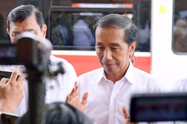 Bertemu Ganjar, Jokowi: Cuma Bahas Revitalisasi Borobudur