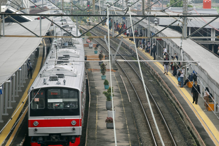 BUMN Sudah Ajukan Impor 12 Gerbong Kereta Bekas ke Luhut