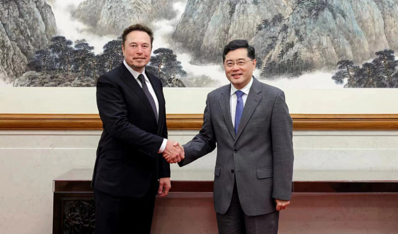Pejabat Tertinggi Tiongkok Menginformasikan Rencana Regulasi Kecerdasan Buatan kepada Elon Musk