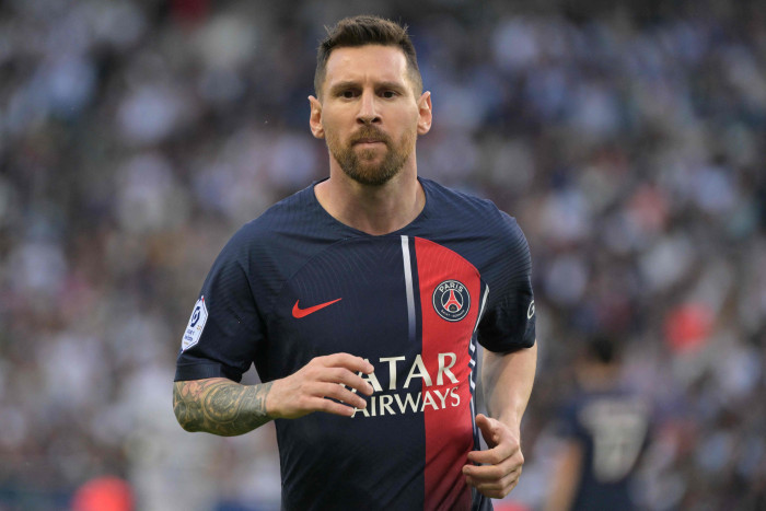 Sebelum Messi, Ini Empat Bintang yang Memilih Meningalkan Eropa