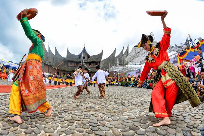 Ini Rahasia di Balik Orang Minang Jago Berdagang