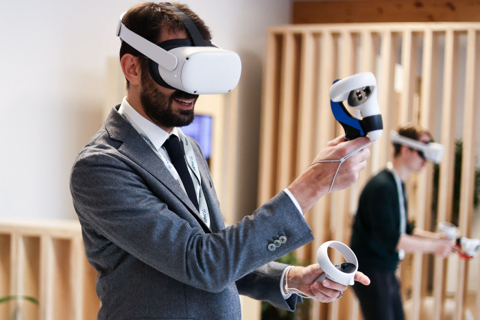 Meta Turunkan Batas Usia Minimum Pengguna VR Quest Jadi 10 Tahun