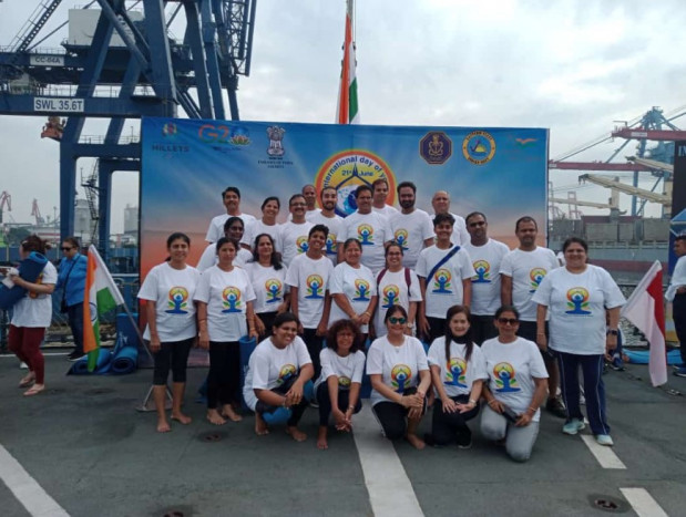 Kedutaan Besar India Rayakan Hari Yoga Internasional ke-9 di Pelabuhan