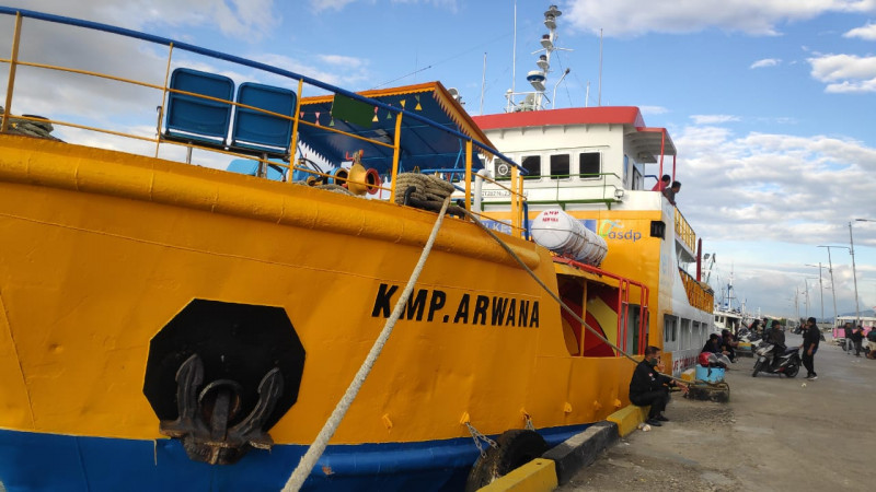 Pelayaran ASDP di Pangkep Geliatkan Perekonomian Warga Kepulauan