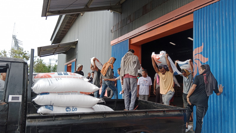 Perum Bulog Punya 750 Ribu Ton Stok Beras Hadapi Dampak El Nino