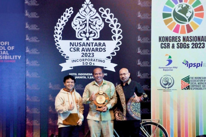 Melalui Program Kemandirian Ekonomi Desa, Indra Karya Raih NCSR Award 2023 