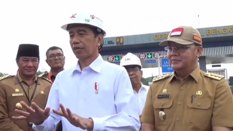 Tanggapi Kisruh PPDB, Kepala Daerah Kena 'Sentil' Jokowi 