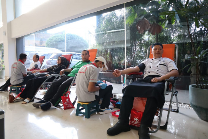 Grand Tjokro Bandung Kembali Menggelar Aksi Donor Darah Rutin