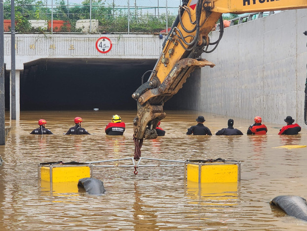 Banjir di Korea Selatan Sebabkan 33 Orang Tewas