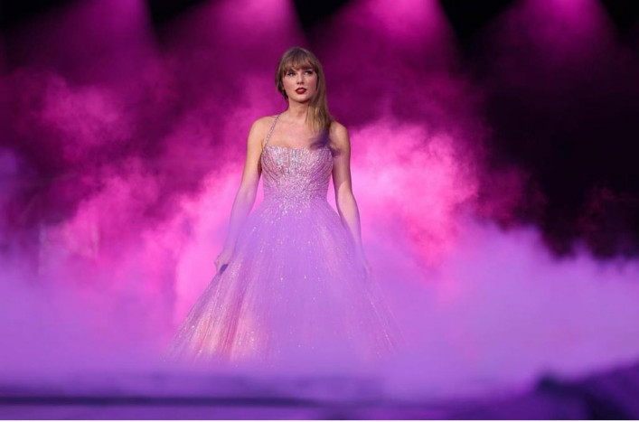 Taylor Swift Lupa Lirik Lagu Last Kiss 2 Kali Saat Konser