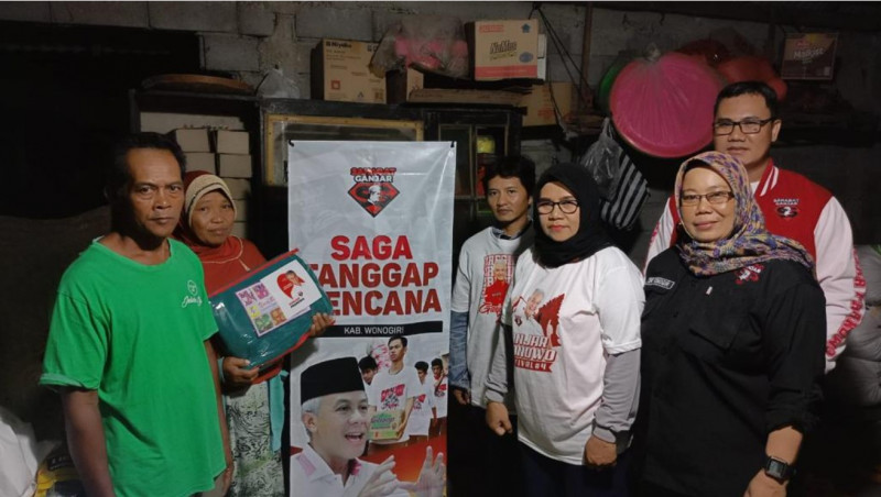 Pendukung Ganjar Santuni Korban Gempa Wonogiri dan Yogyakarta