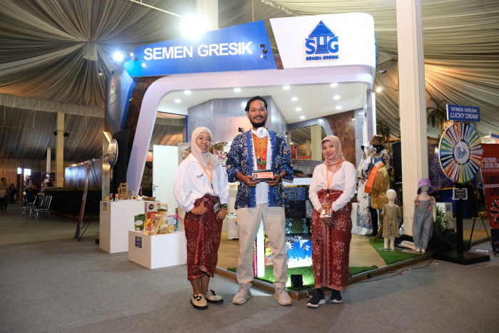 Gerai UMKM Binaan Semen Gresik Jadi yang Terbaik dalam Jateng Fair 2023