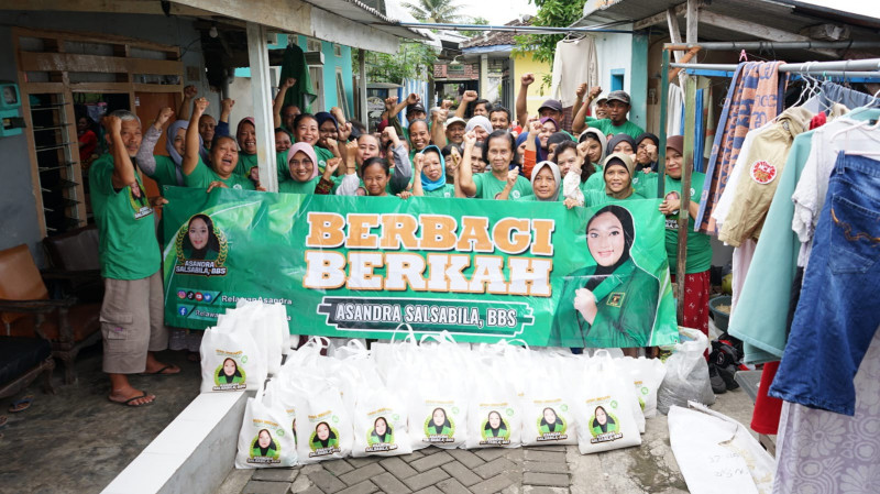 Relawan Asandra Bagikan Sembako di Tiga Kecamatan, Kabupaten Malang