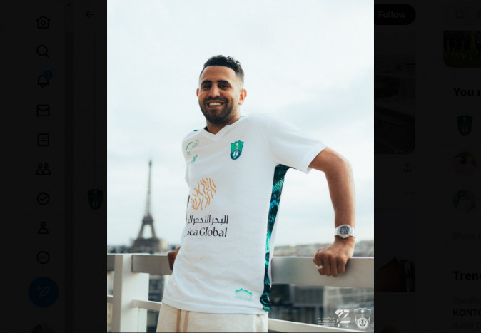 Mahrez Resmi Berseragam Al Ahli