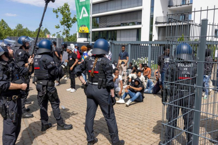 26 Polisi Jerman Terluka akibat Kerusuhan di Festival Budaya Eritrea
