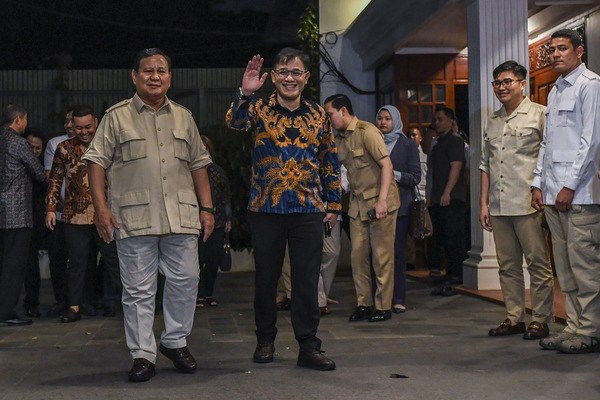 Aktivis 98 Kecewa Budiman Sudjatmiko Perlihatkan Dukungan ke Prabowo