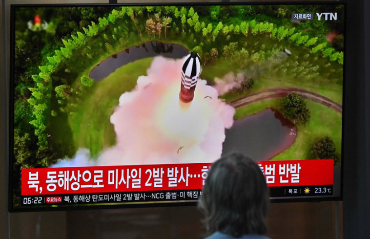 Korea Utara Meluncurkan Dua Rudal Balistik ke Laut