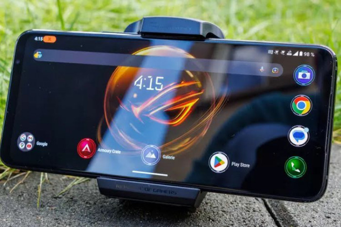 Ponsel Gaming Futuristik, ROG Phone 7 Dibandrol Mulai Rp10 jutaan