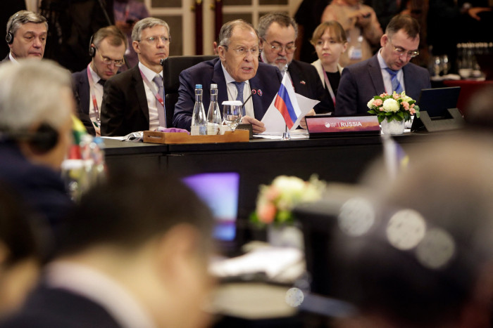 Rusia Mau Teken Traktat Bebas Nuklir Asalkan...