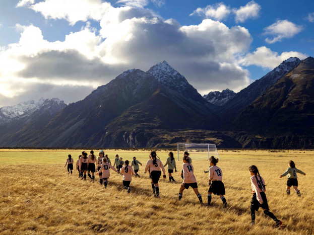 Selandia Baru Tahan Suku Bunga karena Inflasi bakal Turun