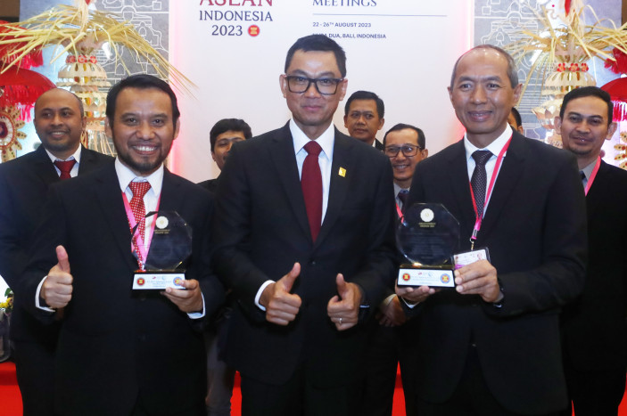 PLTU Suralaya Meraih Dua Penghargaan ASEAN Energy Award 2023