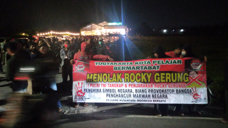 Penolakan Rocky Gerung Meluas Hingga ke Yogyakarta