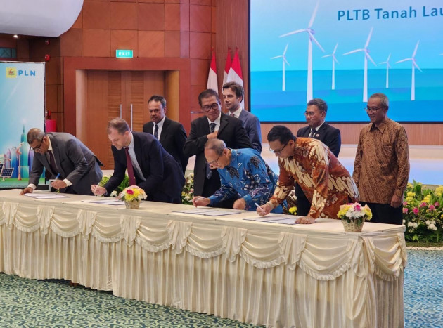 Di SBM ITB, Dirut PLN Paparkan Kunci Sukses Proyek Kelistrikan di Indonesia