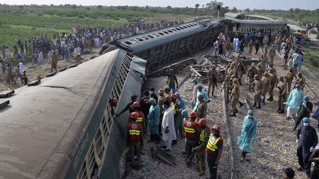 Usai Kecelakaan Tewaskan 30 Orang, Pakistan Kembali Buka Jalur Kereta