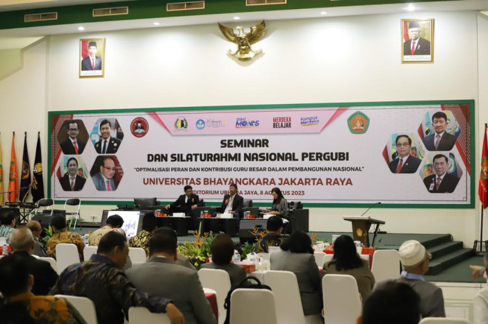 Seminar dan Silaturahmi Pergubi Teguhkan Peran Guru Besar dalam Pembangunan Nasional