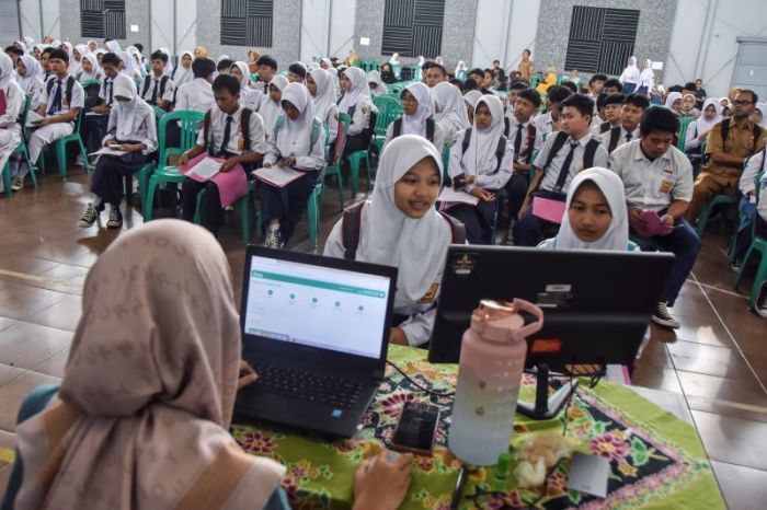 Pengamat: Sistem PPDB Memang Harus Dihapus dan Dievaluasi Total