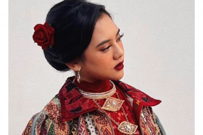Ziva Magnolya Bawakan Lagu Zamrud Khatulistiwa di Istana Negara