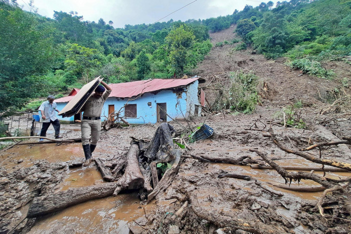 Hujan Lebat di India Utara Tewaskan 50 Orang