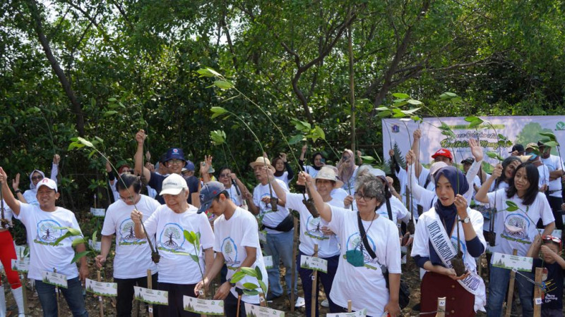 Atasi Polusi Karbon Udara Jakarta, Gobel Group Gencarkan Aksi Tanam Pohon 